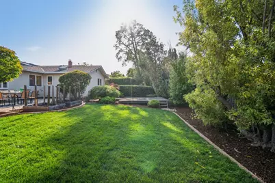19689 Northampton Dr, Saratoga, CA 95070 - Photo 43