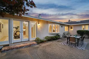 19689 Northampton Dr, Saratoga, CA 95070 - Photo 45