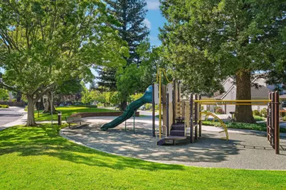 635 Tami Way, Mountain View, CA 94041 - Photo 49