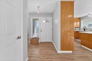 782 Fairfax Dr, Salinas, CA 93901 - Photo 3
