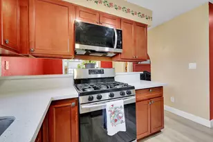1671 Mosswood Dr, Yuba City, CA 95991 - Photo 9