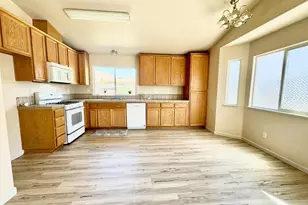 2344 Siena Ct, Merced, CA 95341 - Photo 9