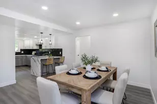 1055 Mitchell Ct, Campbell, CA 95128 - Photo 9
