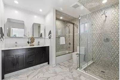 23051 &amp; 23051A Henry Ln, Hayward, CA 94541 - Photo 37