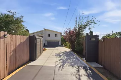 23051 Henry Ln, Hayward, CA 94541 - Photo 65