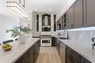 23051 &amp 23051A Henry Ln, Hayward, CA 94541 - Photo 13