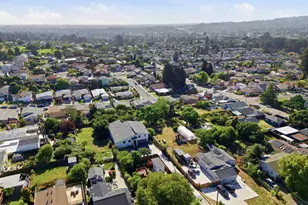 23051 &amp 23051A Henry Ln, Hayward, CA 94541 - Photo 93