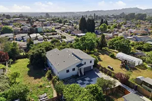 23051 &amp 23051A Henry Ln, Hayward, CA 94541 - Photo 95