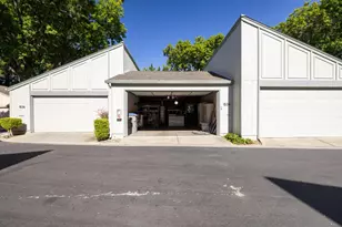 1534 Huddersfield Ct, San Jose, CA 95126 - Photo 17