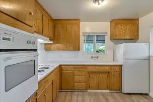 822 Opal Dr, San Jose, CA 95117 - Photo 17