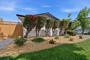 843 Hibiscus Ln, San Jose, CA 95117 - Photo 37