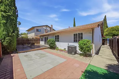 8398 Cypress Ct, Dublin, CA 94568 - Photo 37