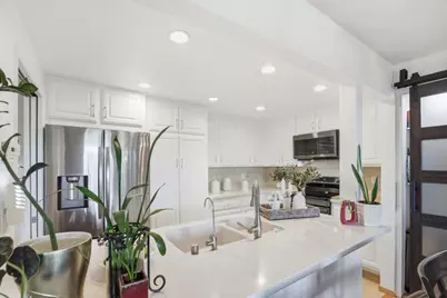 5058 Cribari Vale, San Jose, CA 95135 - Photo 7
