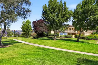 5058 Cribari Vale, San Jose, CA 95135 - Photo 31