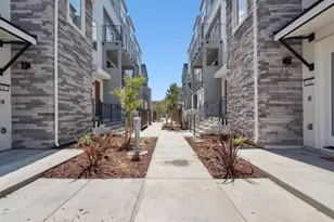 712 Wisteria Ct Plan 5 - 202-21, San Jose, CA 95117 - Photo 13