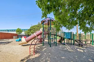 806 Fiesta Dr, San Mateo, CA 94403 - Photo 73
