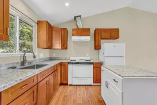 425 Via Del Rey, Monterey, CA 93940 - Photo 15