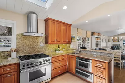 335 13th Ave, Santa Cruz, CA 95062 - Photo 15