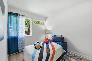 2102 Alexian Dr, San Jose, CA 95116 - Photo 13
