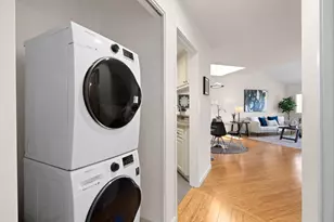 777 Morrell Ave 309, Burlingame, CA 94010 - Photo 21