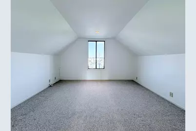 259 Brussels St, San Francisco, CA 94134 - Photo 17