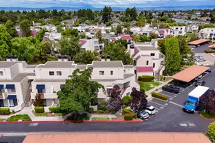 127 Shorebird Cir, Redwood City, CA 94065 - Photo 49