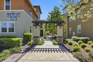 702 Elderberry Dr, Milpitas, CA 95035 - Photo 5