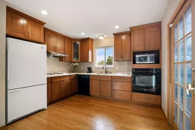 1560 Glencrest Ct, San Jose, CA 95118 - Photo 11