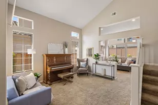 345 Chardonnay Dr, Salinas, CA 93906 - Photo 3