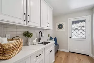 21668 Toll Gate Rd, Saratoga, CA 95070 - Photo 47