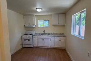 1131 1135 S 10th St, San Jose, CA 95112 - Photo 23