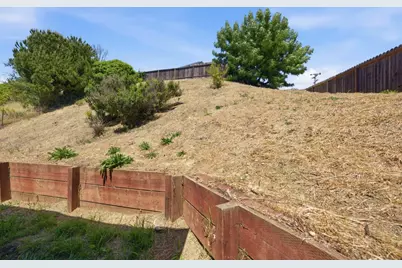 2793 Ruff Ct, Pinole, CA 94564 - Photo 39