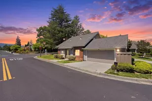230 Escobar Ave, Los Gatos, CA 95032 - Photo 3