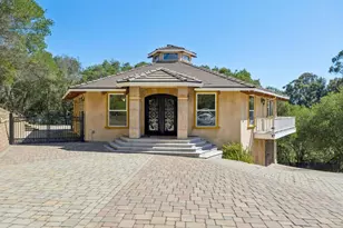 21220 Blue Hills Ln, Saratoga, CA 95070 - Photo 7