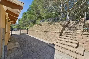 21220 Blue Hills Ln, Saratoga, CA 95070 - Photo 49
