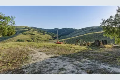 375 Hitch, Hollister, CA 95023 - Photo 45