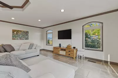 375 Hitch, Hollister, CA 95023 - Photo 19