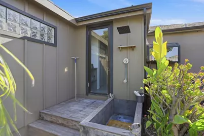 520 Ocean View Ave, Santa Cruz, CA 95062 - Photo 17