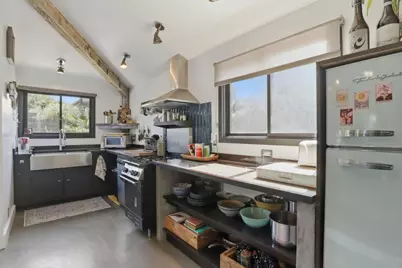 520 Ocean View Ave, Santa Cruz, CA 95062 - Photo 41