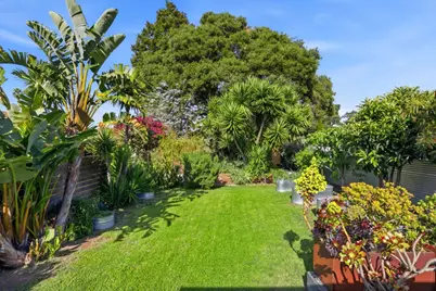 520 Ocean View Ave, Santa Cruz, CA 95062 - Photo 23