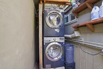 520 Ocean View Ave, Santa Cruz, CA 95062 - Photo 45