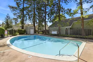 320 Pine Wood Ln, Los Gatos, CA 95032 - Photo 37