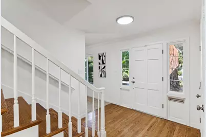 707 Charleston Ct, Palo Alto, CA 94303 - Photo 13