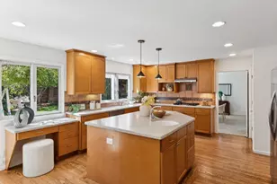 707 Charleston Ct, Palo Alto, CA 94303 - Photo 33