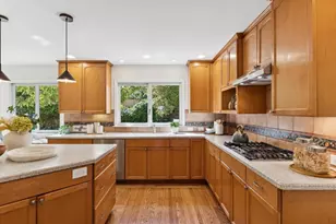 707 Charleston Ct, Palo Alto, CA 94303 - Photo 29