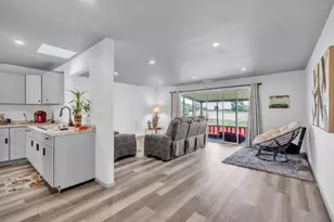 636 Yellowstone Dr, Vacaville, CA 95687 - Photo 3