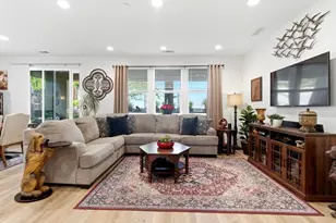 2041 Santoro Wy, Hollister, CA 95023 - Photo 9