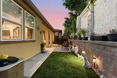 2041 Santoro Way, Hollister, CA 95023 - Photo 31