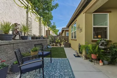 2041 Santoro Way, Hollister, CA 95023 - Photo 21