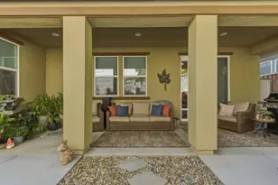 2041 Santoro Wy, Hollister, CA 95023 - Photo 25